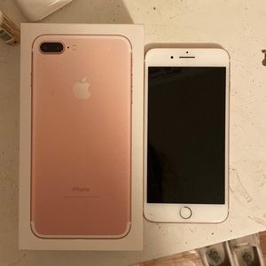Rose Gold iPhone 7 Plus in good condition